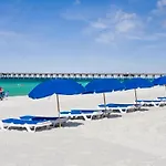 Holiday Terrace Beachfront Hotel, A By The Sea Resort