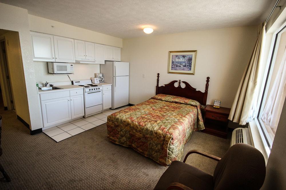 Holiday Terrace Beachfront Hotel, A By The Sea Resort 3* Panama City Beach