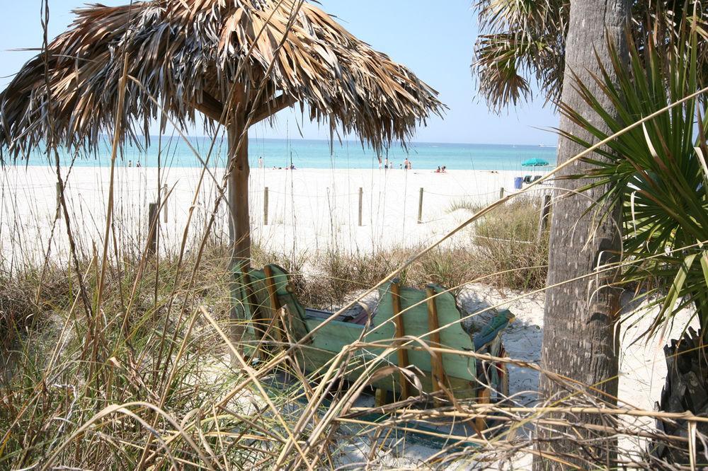 Holiday Terrace Beachfront Hotel, A By The Sea Resort Hotel 3*